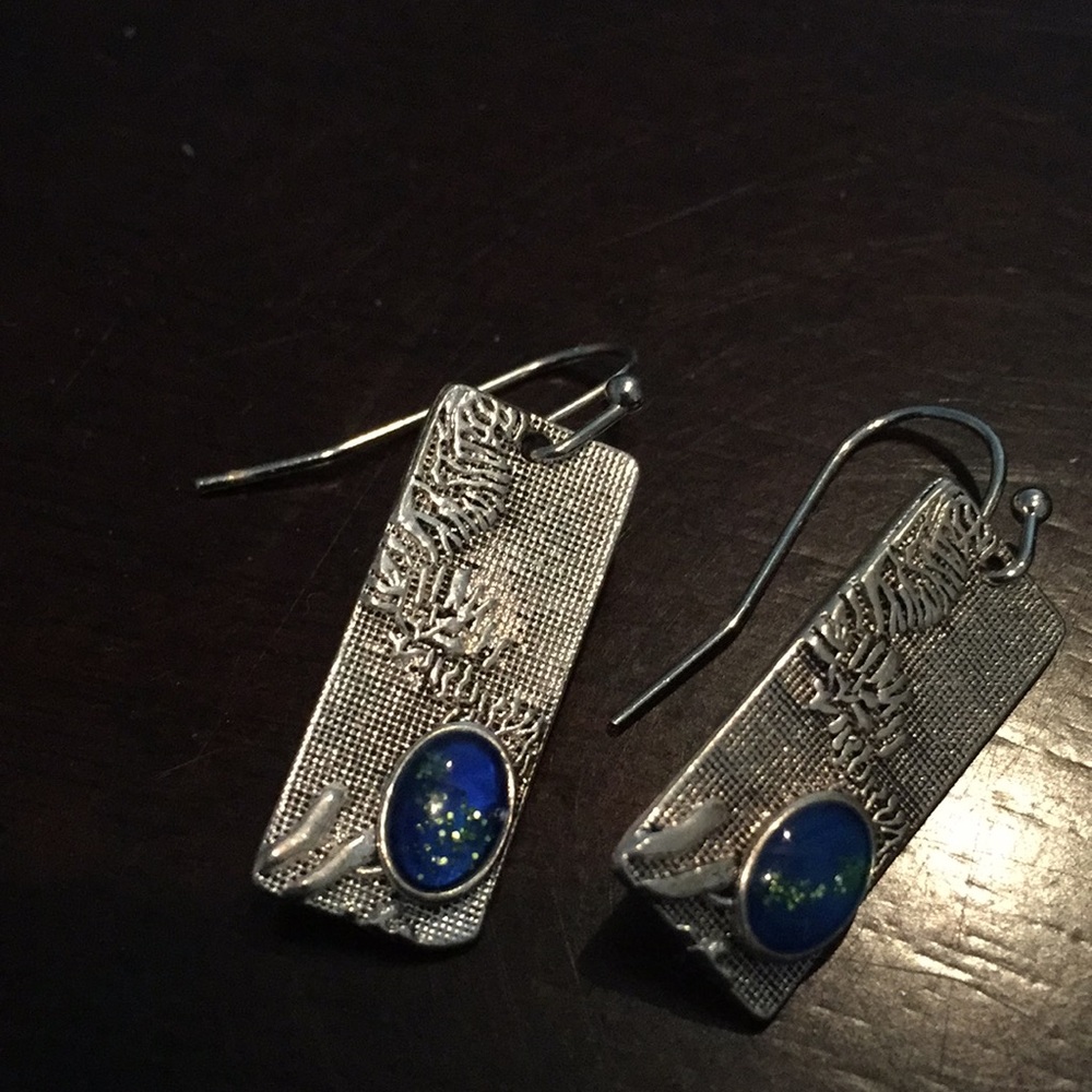 Beautiful "once in a blue moon" moonstone …